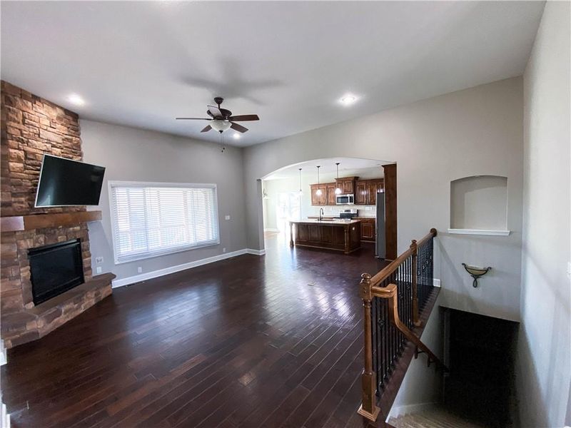 1831 Veterans St, Warrensburg, MO 64093