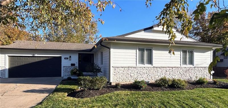 9601 Lowell Ave, Overland Park, KS 66212