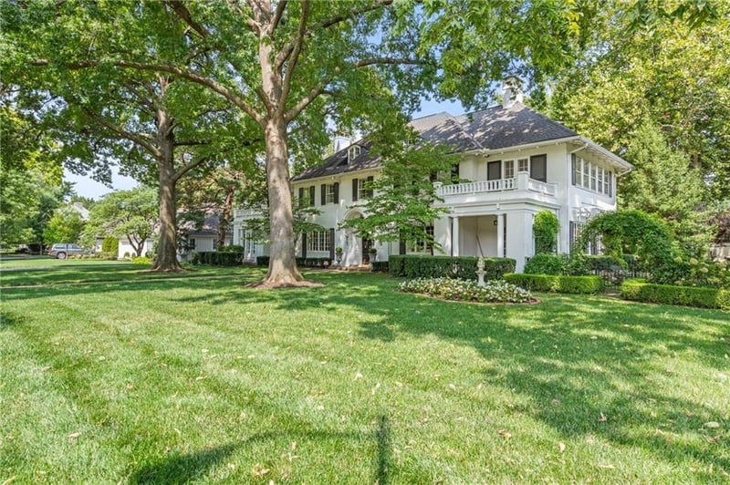 1208 W 59th St, Kansas City, MO 64113
