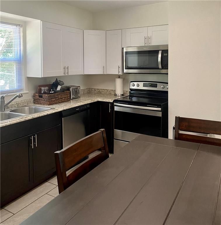 5053 Belmeade Rd, Kansas City, MO 64129