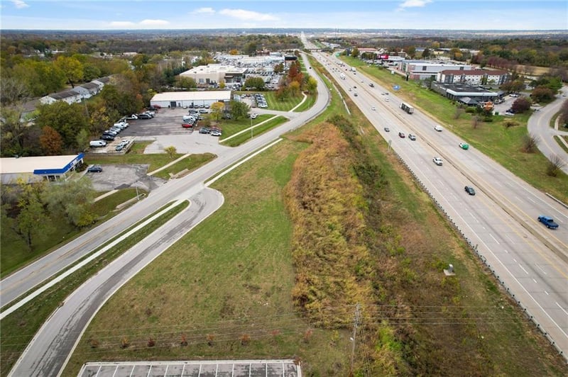2701 NW South Outer Rd, Blue Springs, MO 64015