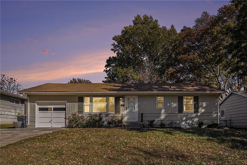 11411 Jackson Ave, Kansas City, MO 64137