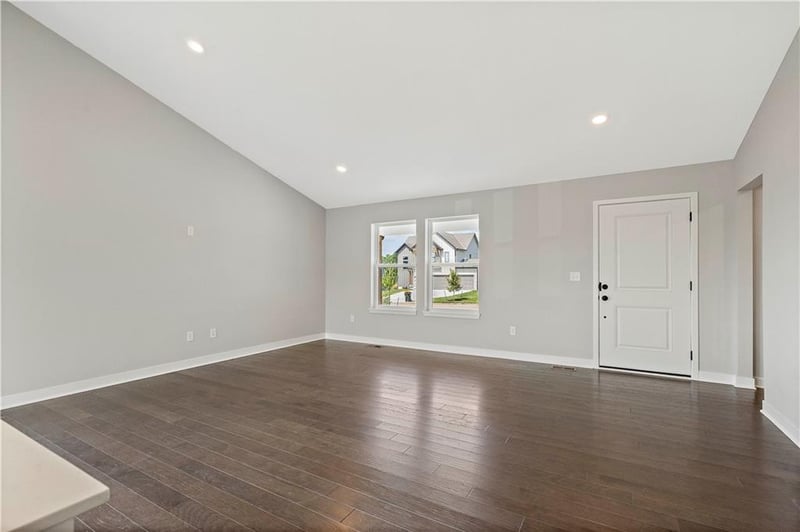 18105 Venerable St, Overland Park, KS 66013