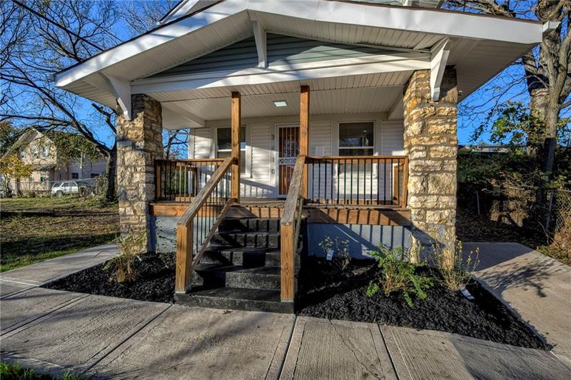 3410 E 36th St, Kansas City, MO 64128