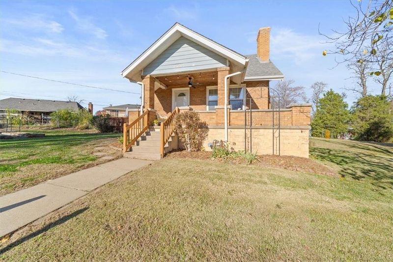 2012 NE 34th Ter, Kansas City, MO 64116