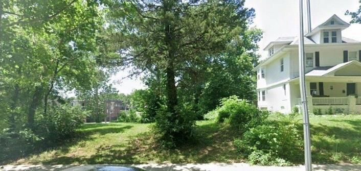 4240 Forest Ave, Kansas City, MO 64110