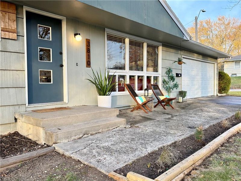 3810 E 107th St, Kansas City, MO 64137