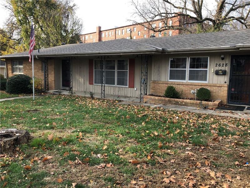 2628 Fairleigh Ter, St Joseph, MO 64506
