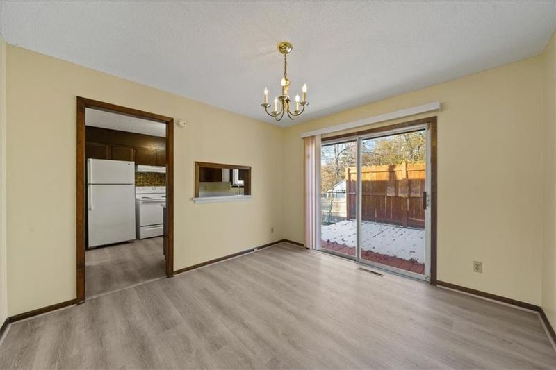 606 E 78th St, Kansas City, MO 64131