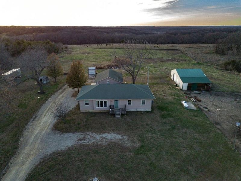 2261 Republic Rd, Lawrence, KS 66044