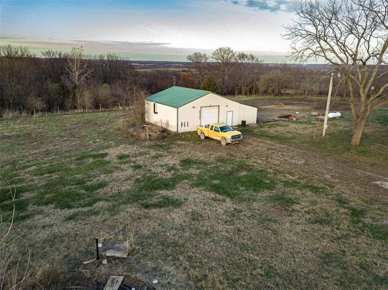 2261 Republic Rd, Lawrence, KS 66044