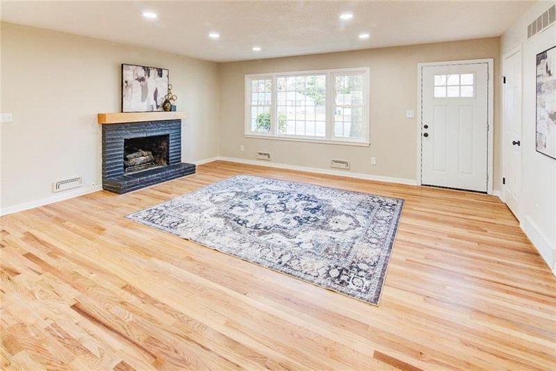 10112 Maple Dr, Overland Park, KS 66207