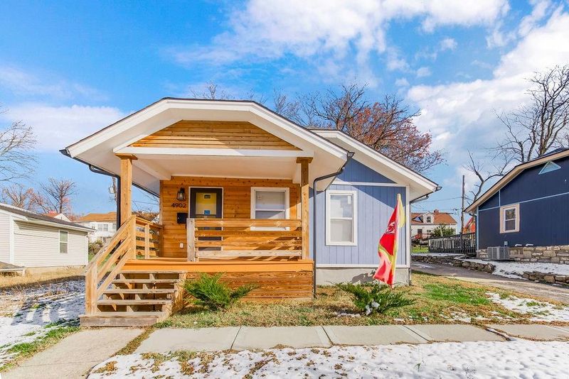 4902 E 39th St, Kansas City, MO 64128