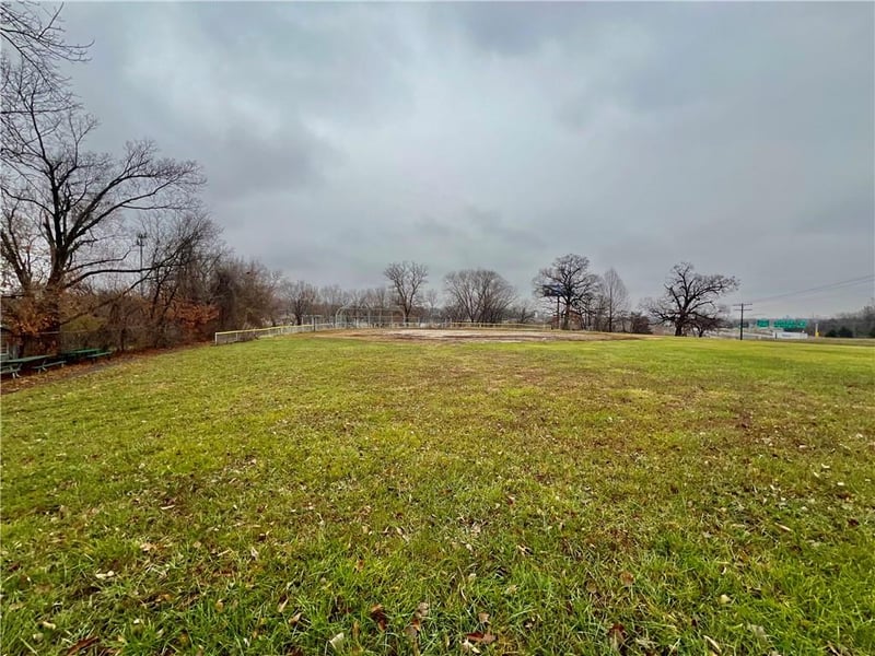 TBD E Park Ave, Kansas City, MO 64119