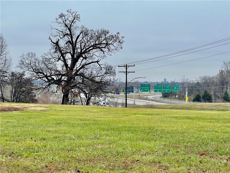 TBD E Park Ave, Kansas City, MO 64119