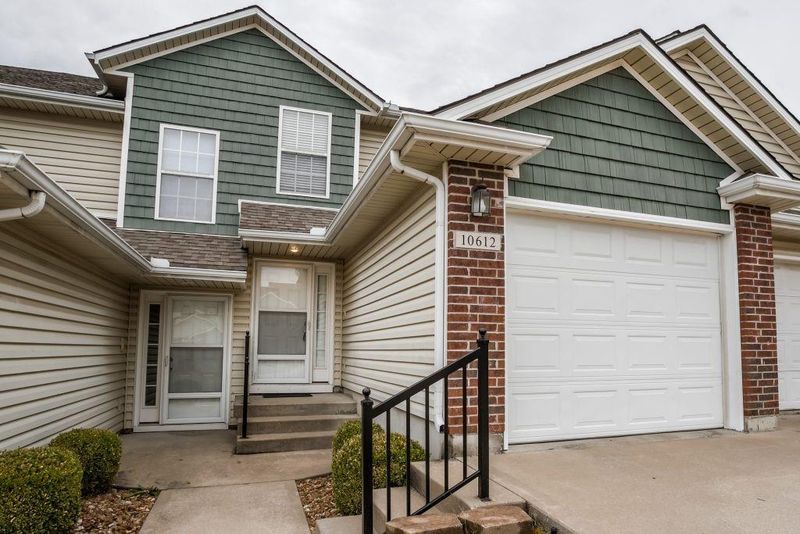 10612 E 46th Ter, Kansas City, MO 64133