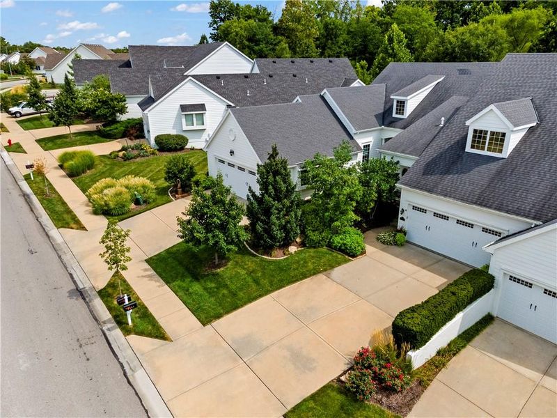 9501 Lime Stone Rd, Parkville, MO 64152