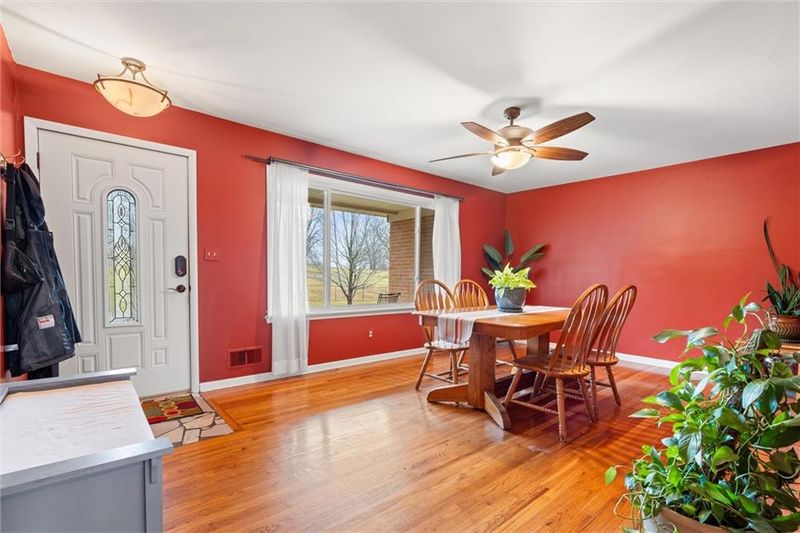 8310 Cherry St, Kansas City, MO 64131
