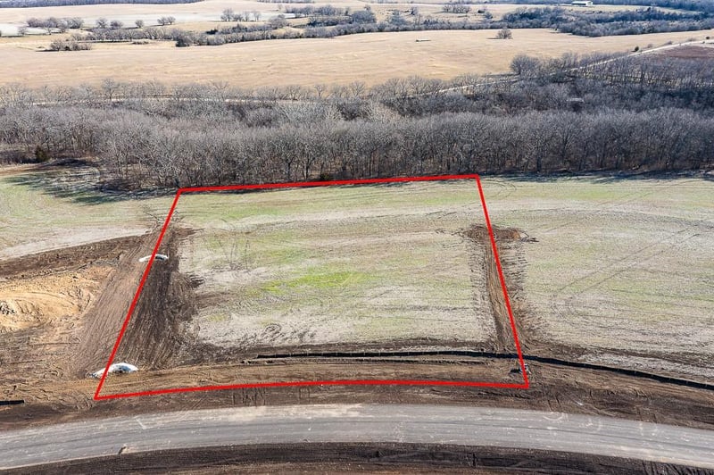 Lot 21 235th St, Tonganoxie, KS 66086