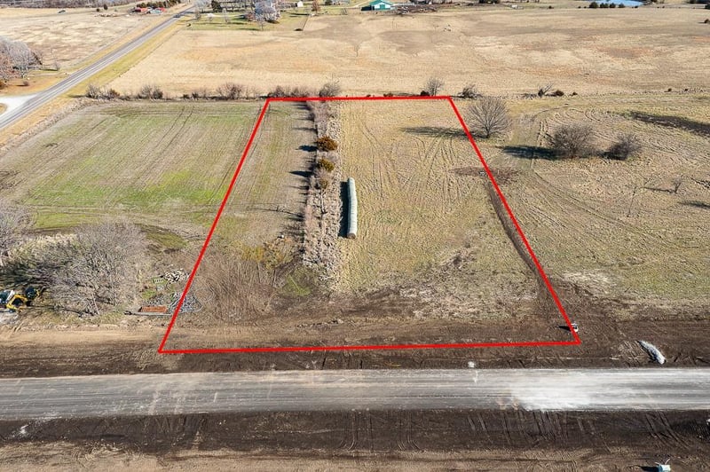 Lot 34 235th St, Tonganoxie, KS 66086