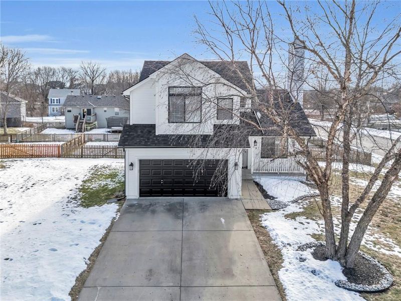 719 Claywoods Pw, Liberty, MO 64068