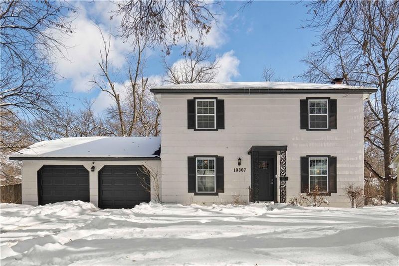 10307 Lamar Ave, Overland Park, KS 66207