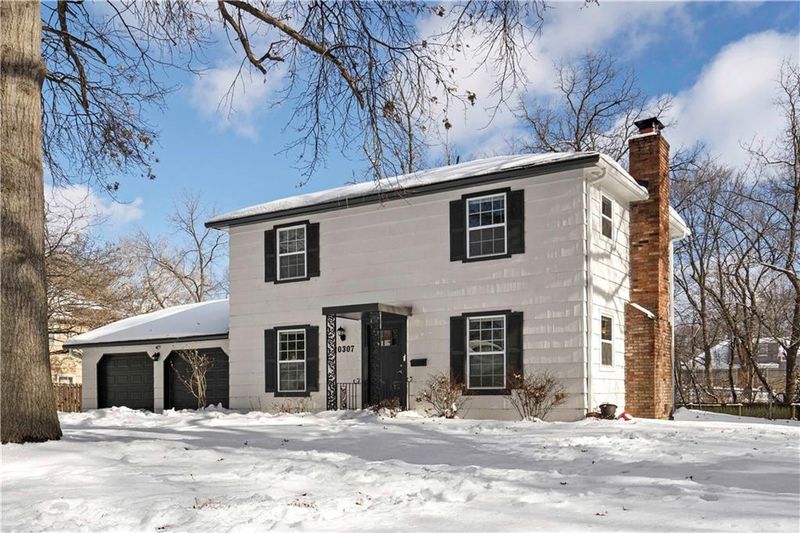 10307 Lamar Ave, Overland Park, KS 66207