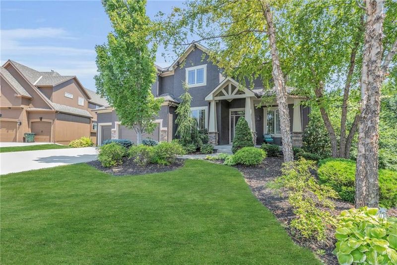 11525 S Carbondale St, Olathe, KS 66061