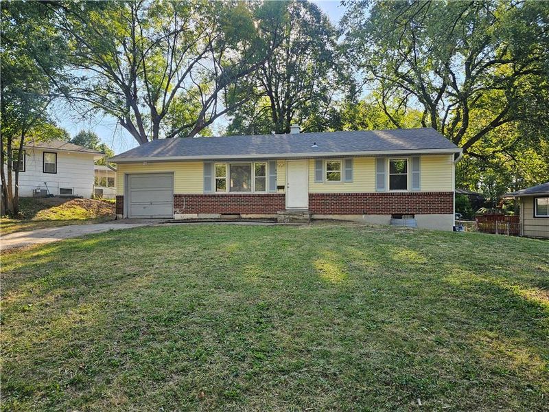 6905 E 98th Ter, Kansas City, MO 64134