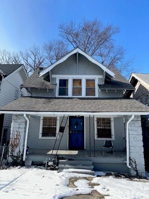 3920 S Benton Ave, Kansas City, MO 64130