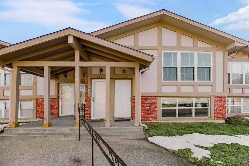 1440 NW 64th Ter, Kansas City, MO 64118