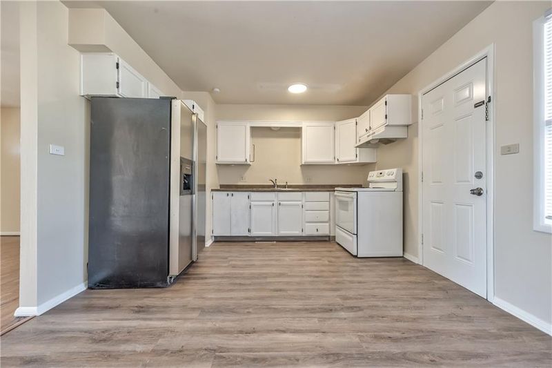 7700 E 112th St, Kansas City, MO 64134