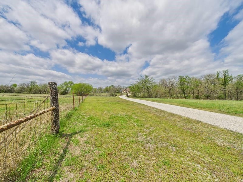 994 187th Ter, Fort Scott, KS 66701