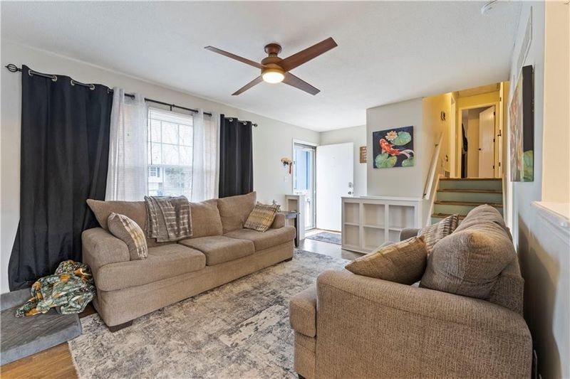 3310 E 106th Ter, Kansas City, MO 64137