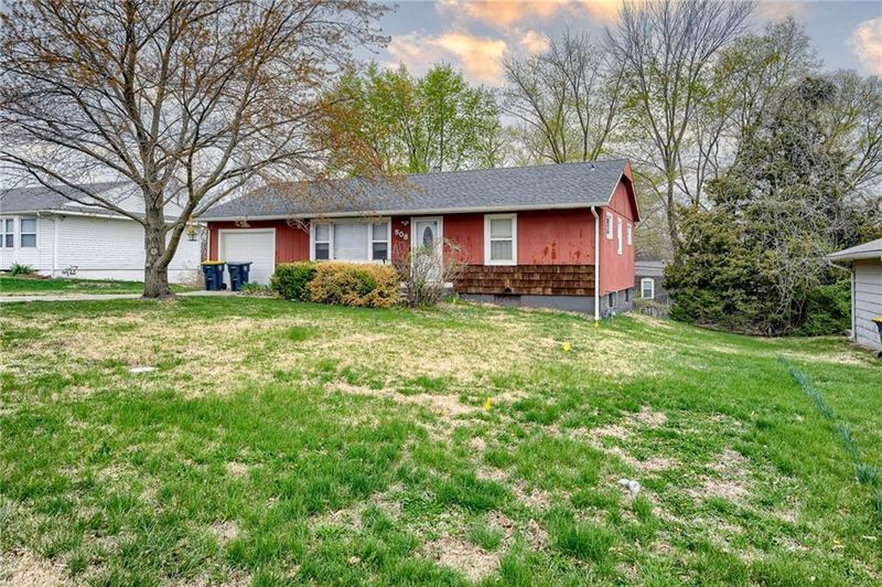 508 NE 90th St, Kansas City, MO 64155