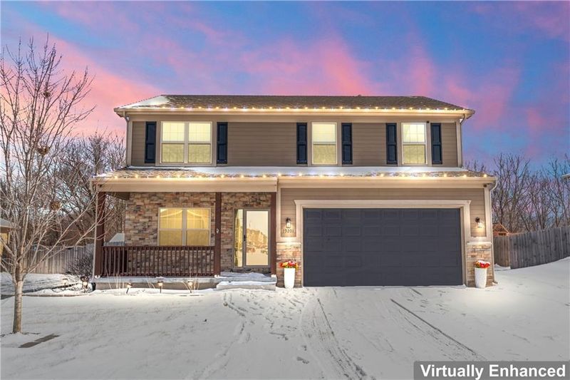 19201 NE Switchgrass Dr, Smithville, MO 64089