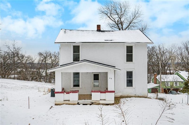 49 S 64th St, Kansas City, KS 66111