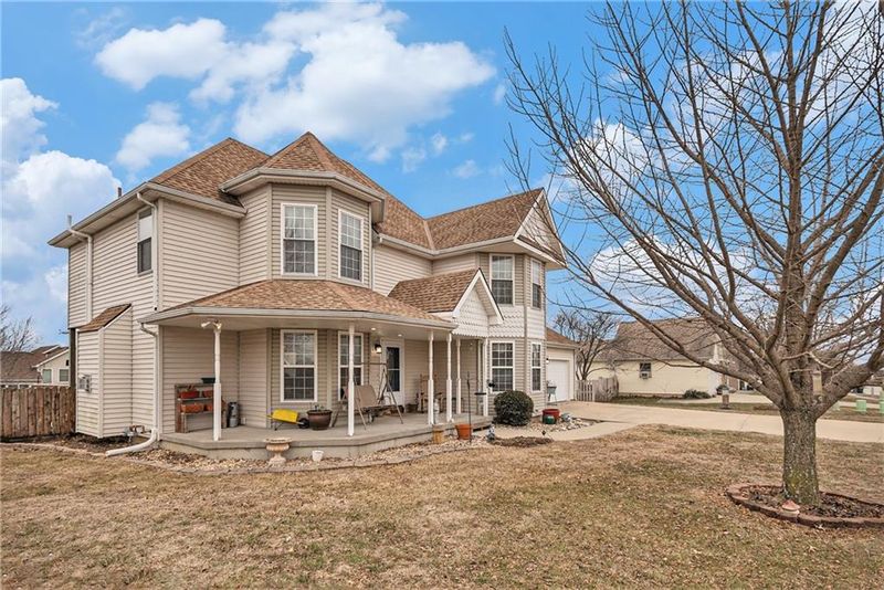 7261 SW Karen Rd, Trimble, MO 64492