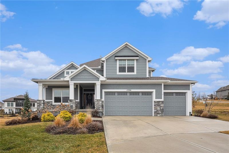17304 Umbra St, Overland Park, KS 66221