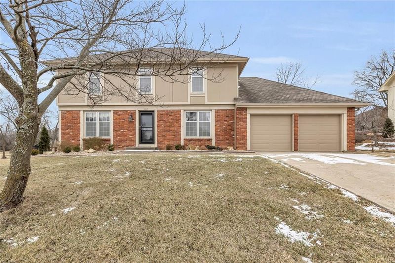 655 E 115th Ter, Kansas City, MO 64131