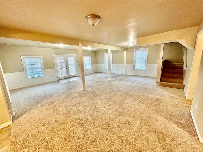 18555 NW Jones Myer Rd, Kansas City, MO 64153