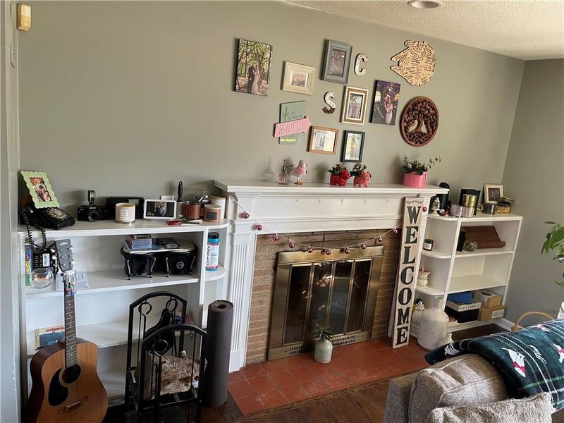 6504 E 110th Ter, Kansas City, MO 64134