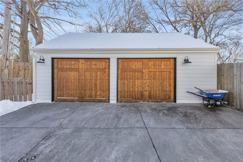 6612 Walmer St, Overland Park, KS 66202
