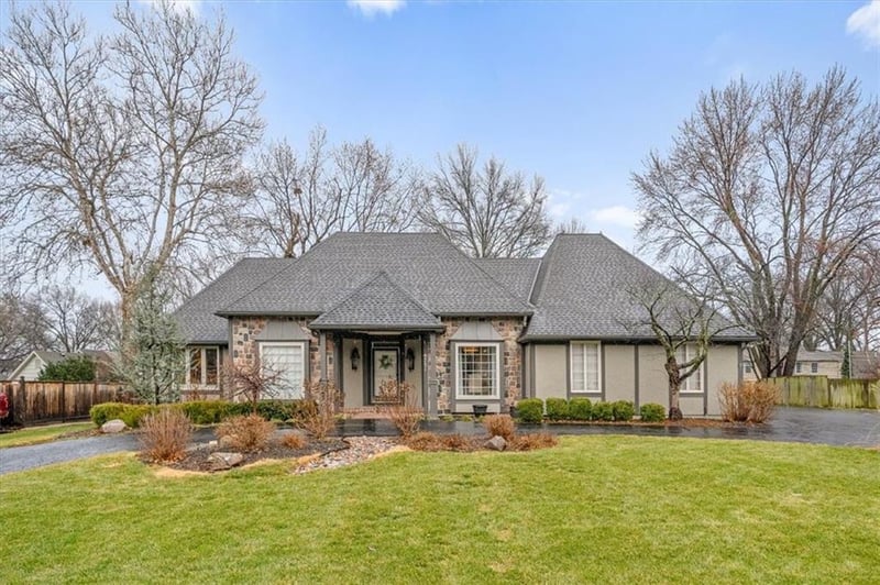 9731 Briar Dr, Overland Park, KS 66207