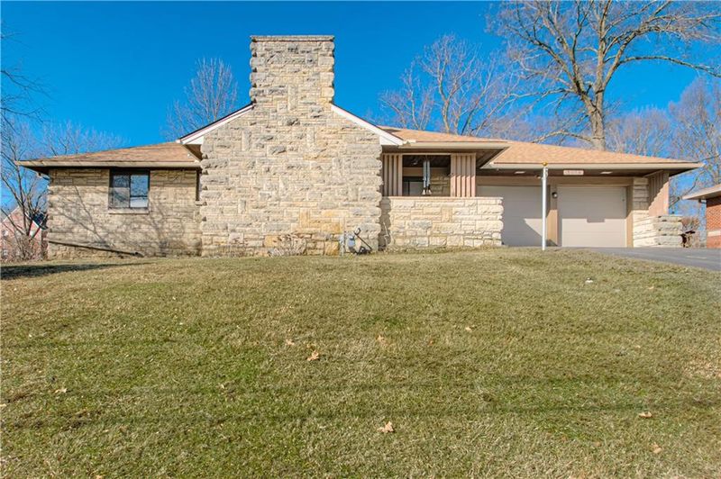 3214 N 66th Ter, Kansas City, KS 66104
