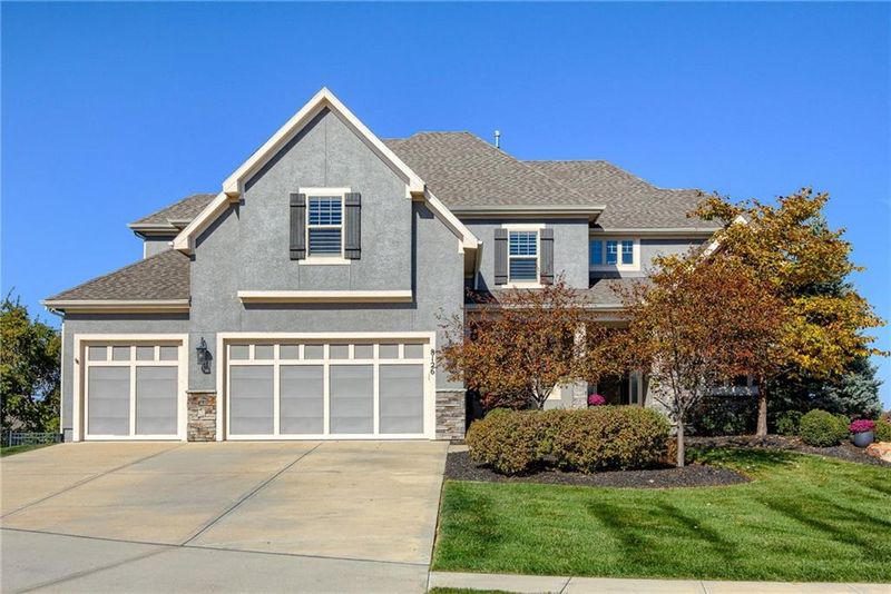 8126 Millridge St, Lenexa, KS 66220