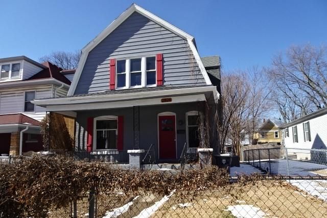 2824 Wabash Ave, Kansas City, MO 64109