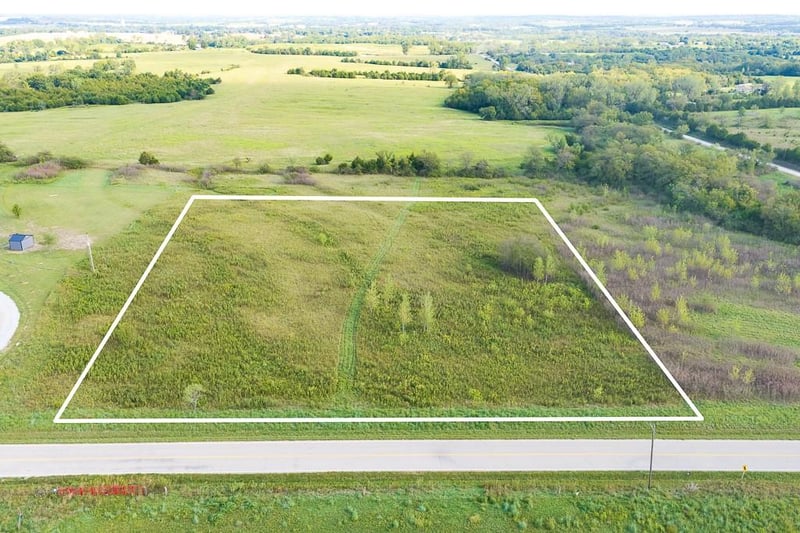 Lot 7 62nd St, Meriden, KS 66512