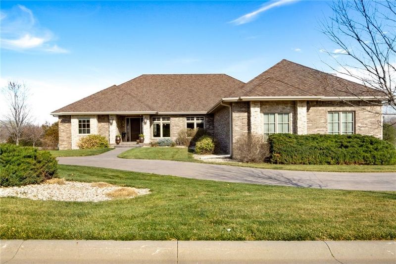 14 Supple Ave, Beloit, KS 67420