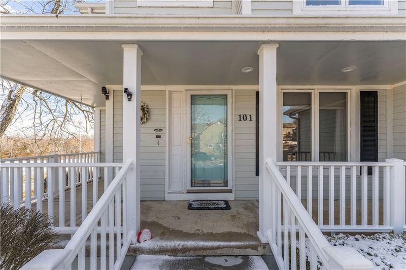 101 Asher Bay St, Smithville, MO 64089